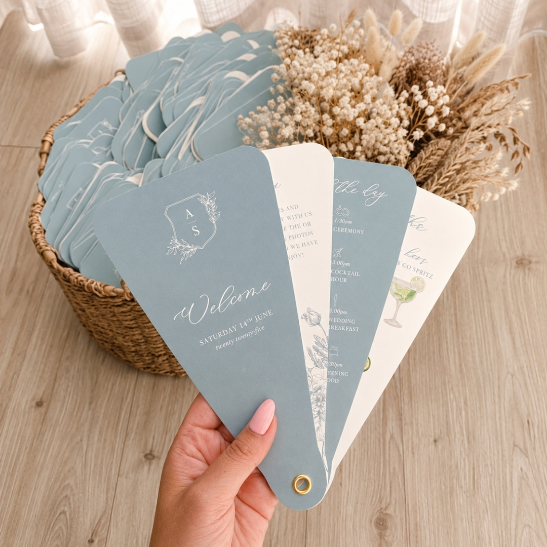Petal-shaped wedding ceremony fans